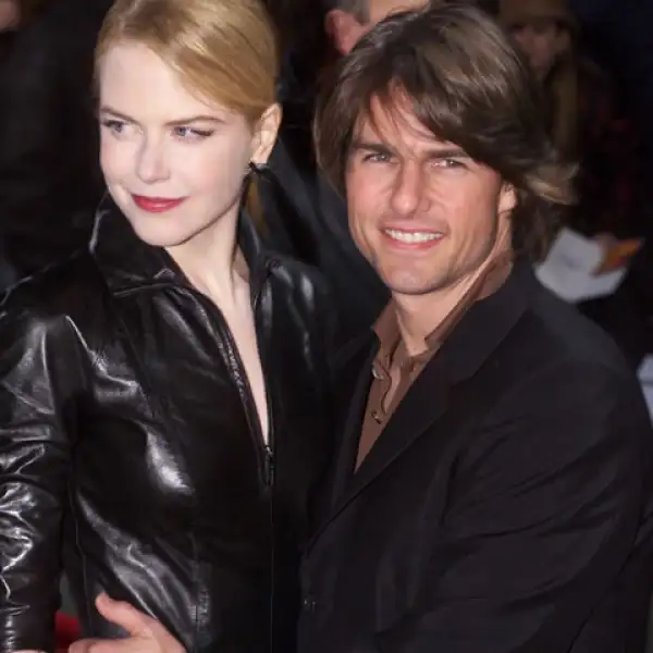 2001, año en el que él y Nicole Kidman se divorcian, siendo esta una de sus últimas apariciones como pareja.