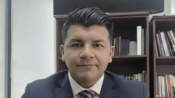 Victor Hugo Carvente Contreras