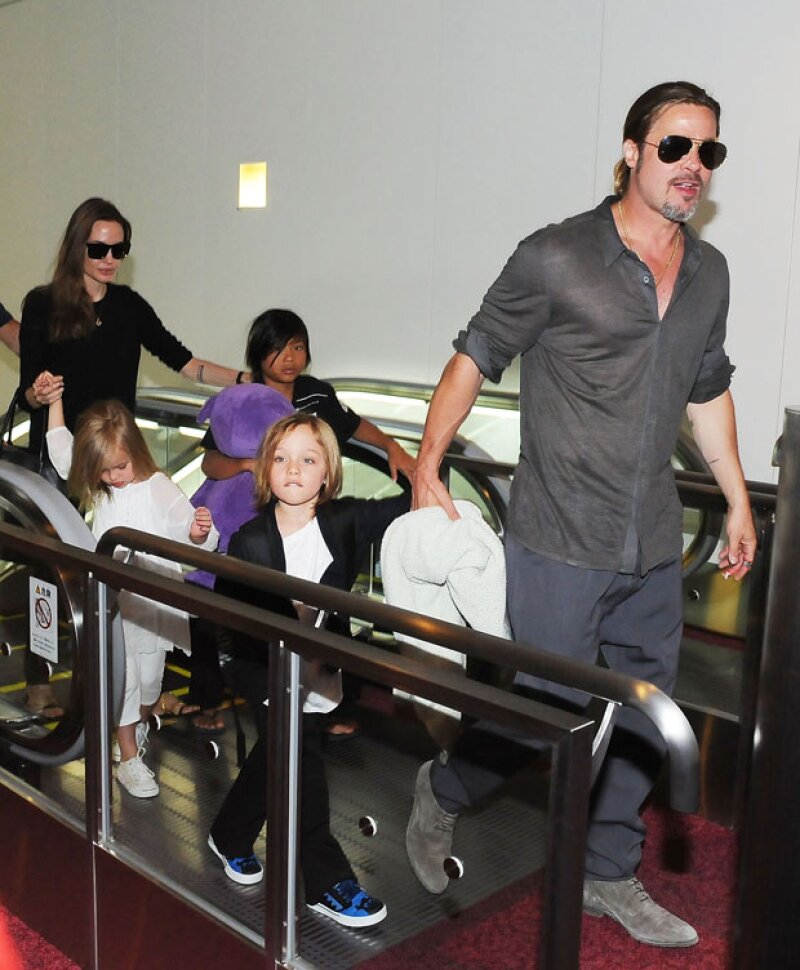 Ahora Brad tiene 6 hijos con Angelina Jolie, 3 de ellos naturales y otros 3 adoptados.