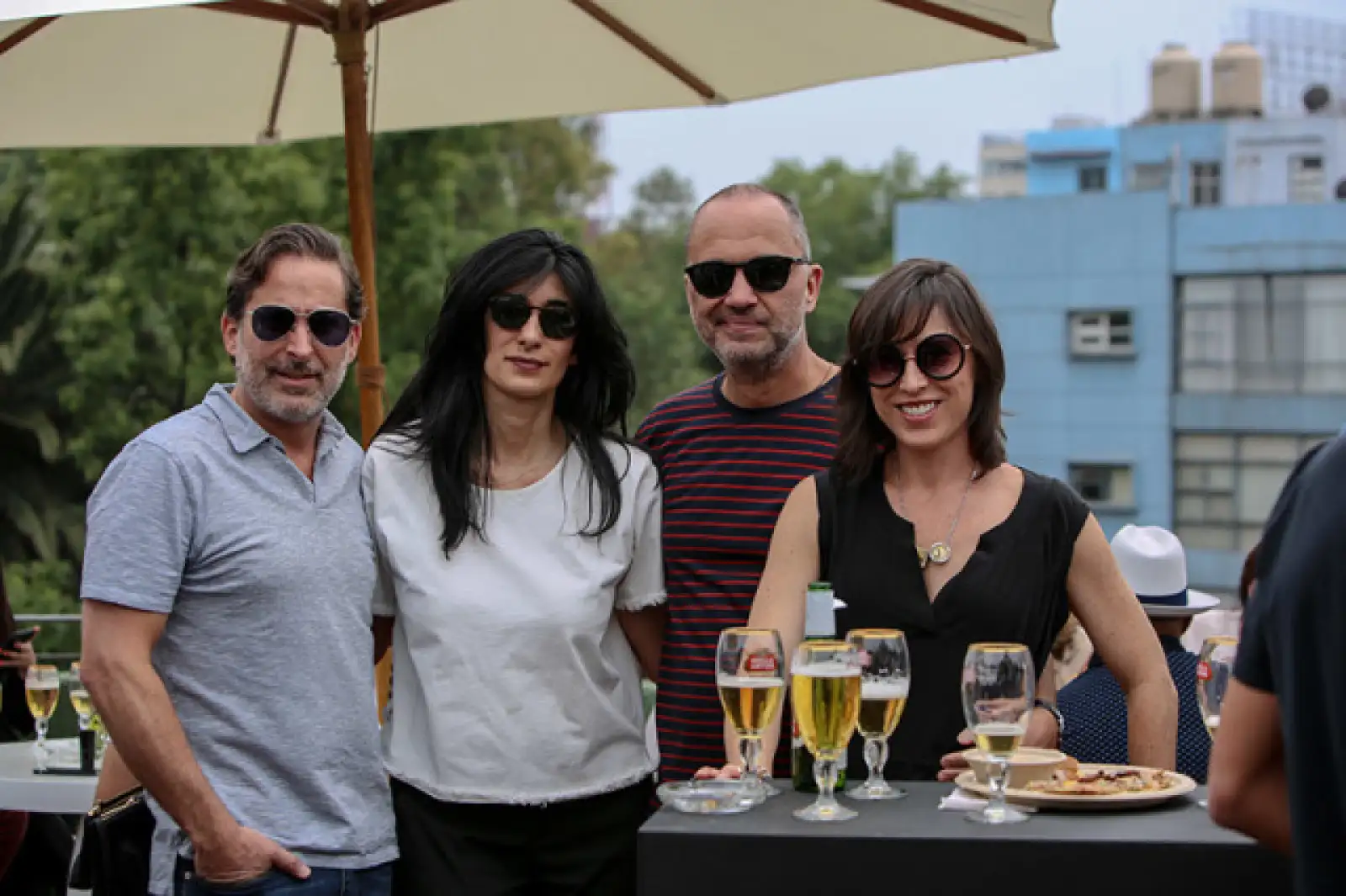 Moises Micha, Abaseh Mirvali, Carlos Couturier y Daniela Roel