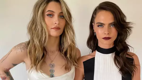 Paris Jackson y Cara Delevingne