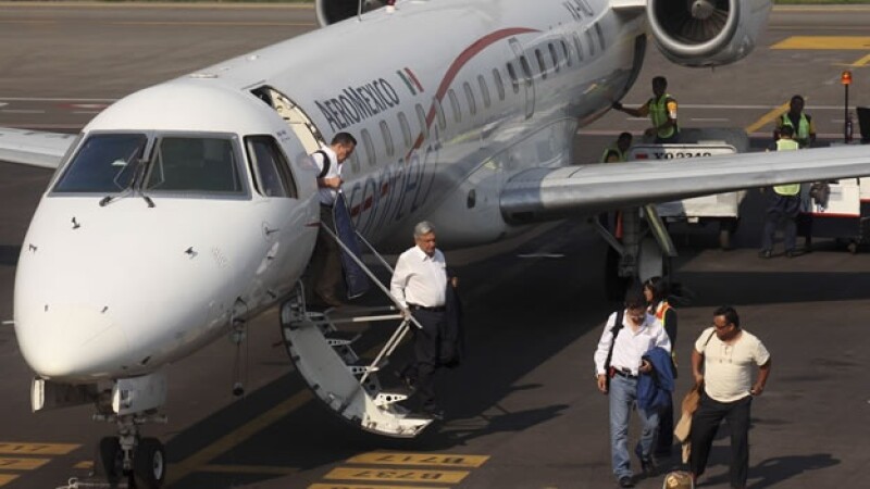 andres manuel lopez obrador ha viajado en varias ocasiones en aeromexico