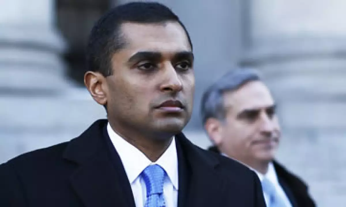 Martoma –der- obtuvo un bono de 9 millones de dólares, afirmó la Fiscalía. (Foto: Reuters)