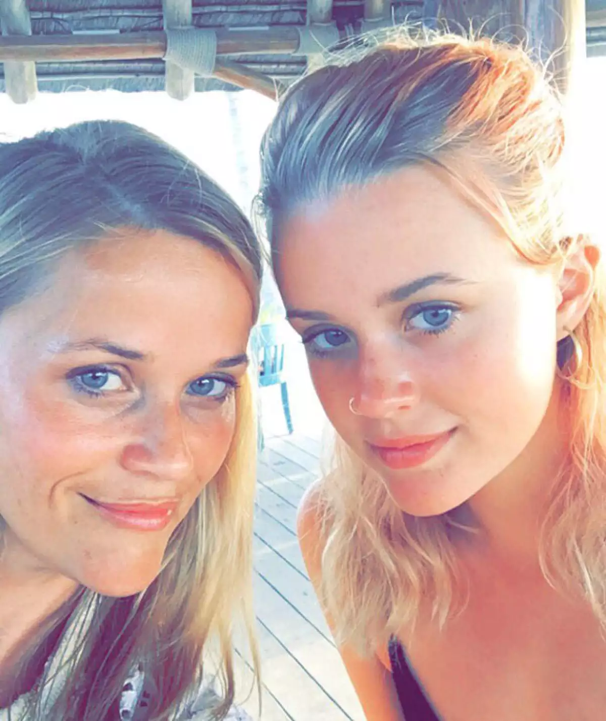 En una foto compartida por la actriz, se ve cómo Ava Elizabeth más que ser su hija, bien podría pasar por su hermana gemela.
