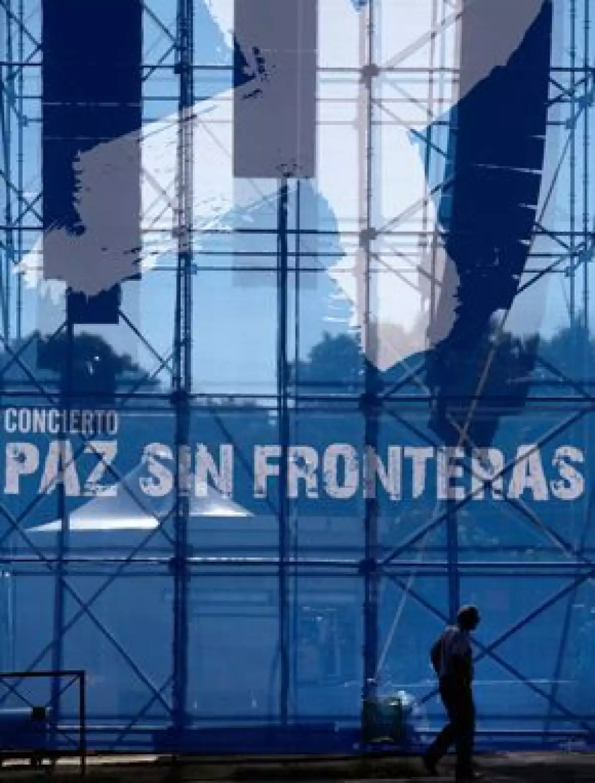 'Vinimos a Cuba por amor. Vencimos el miedo para estar aquí con ustedes y esperamos que ustedes también puedan vencerlo', dijo el cantante ante más de un millón de personas