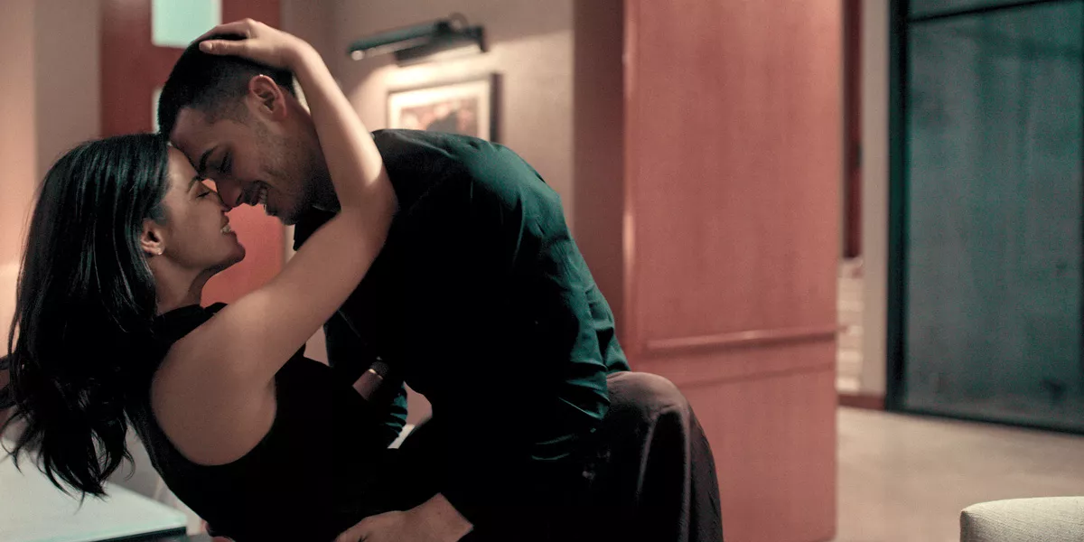 Alejandro Speitzer Oscuro deseo