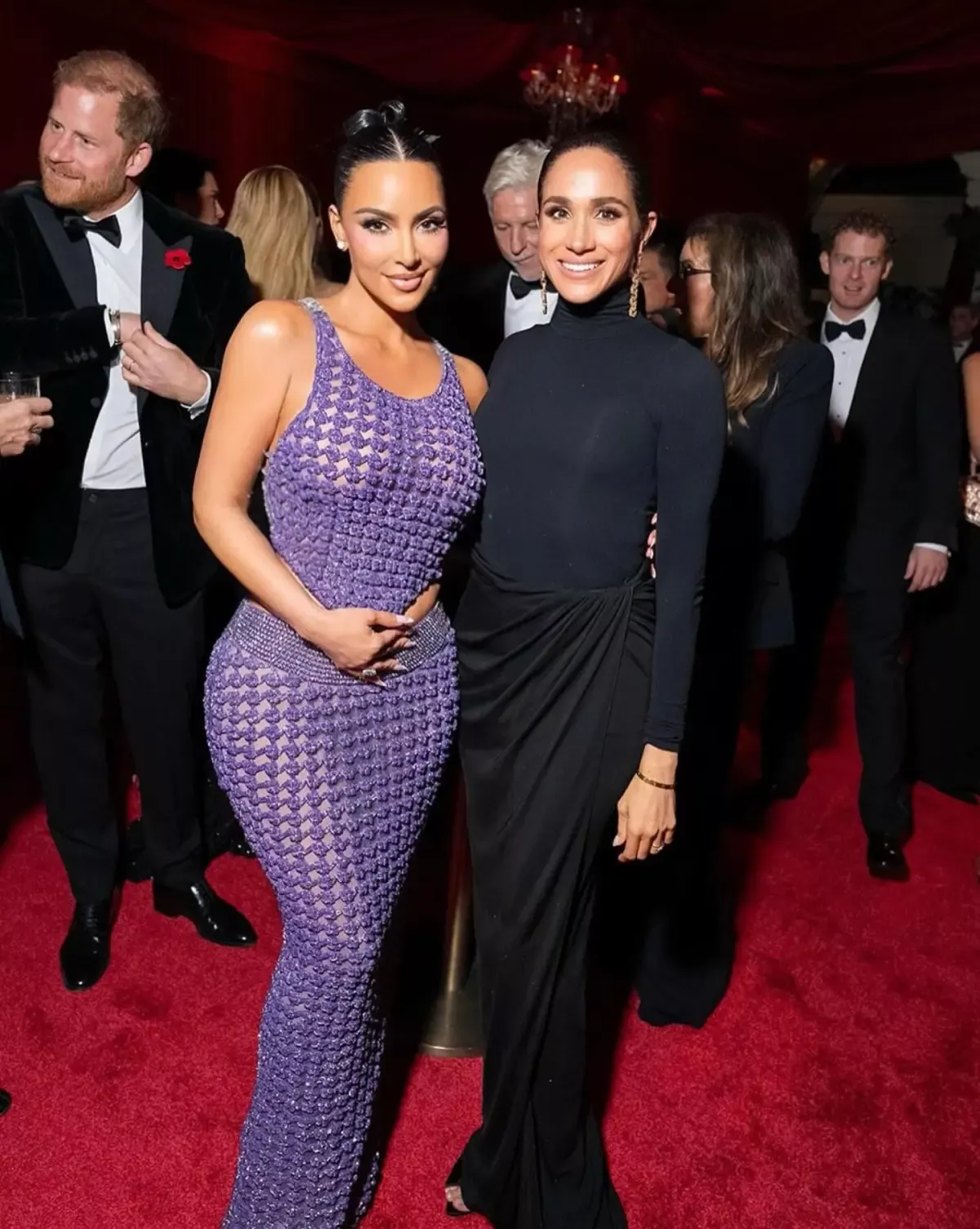 kim-y-meghan.jpg