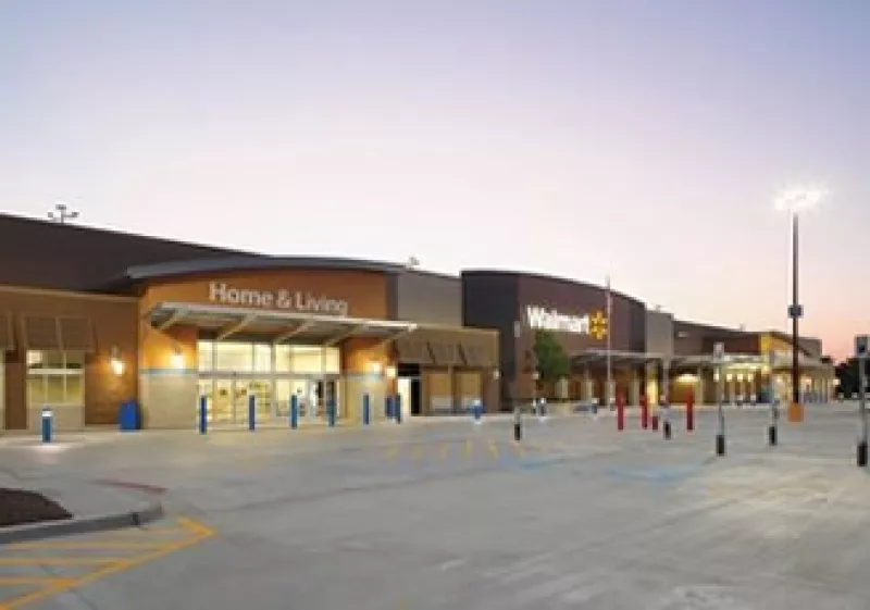 Los analistas ven con cautela el anuncio de Wal-Mart ante el estancamiento de las ventas en el sector. (Foto: AP)