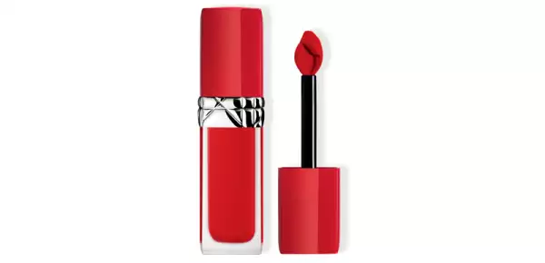 DIOR-katie jane hughes-lipstick-lipstick liquido-maquillaje-sombras-ojos.jpg