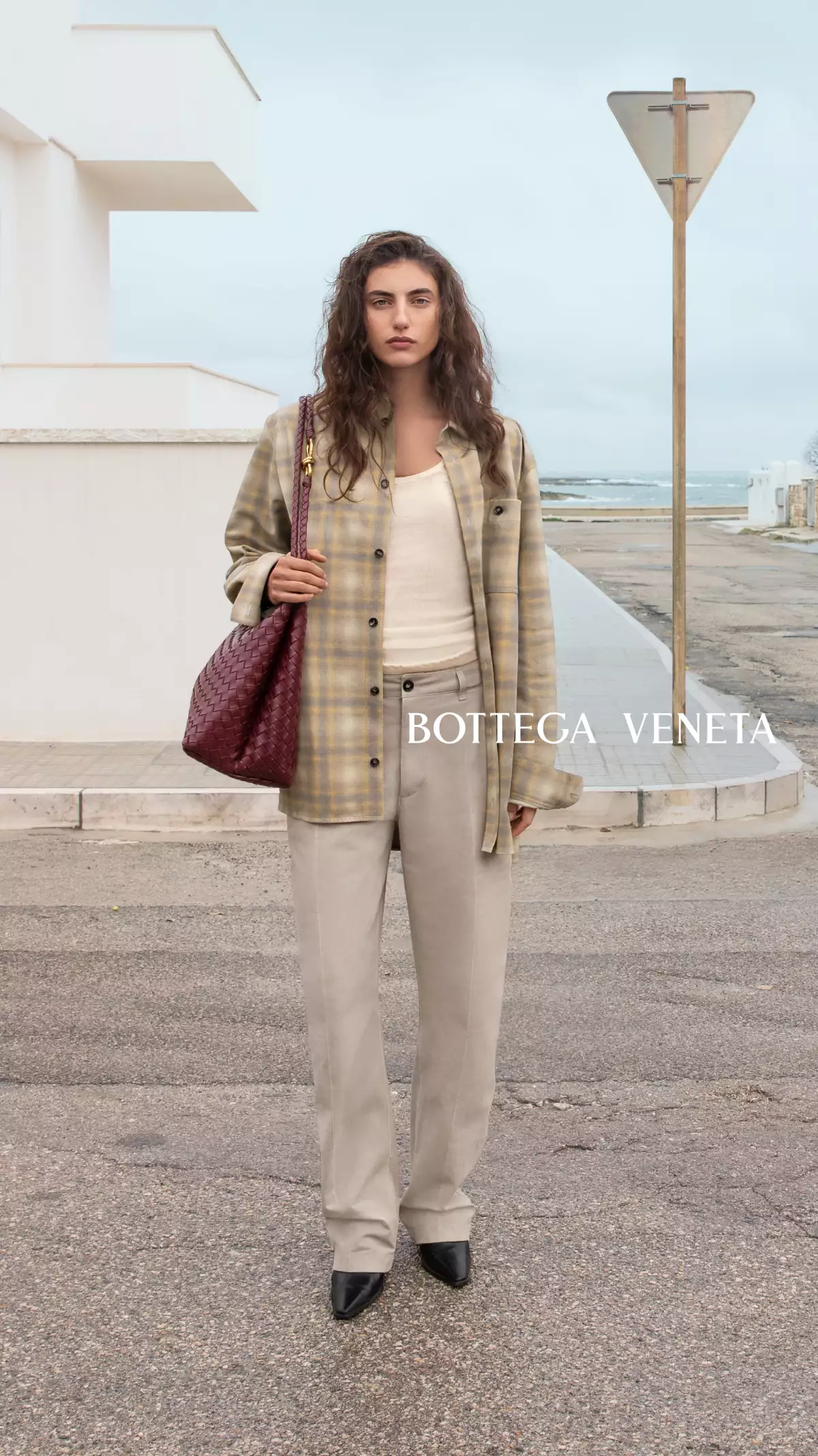 andiamo-bottega-veneta.jpg