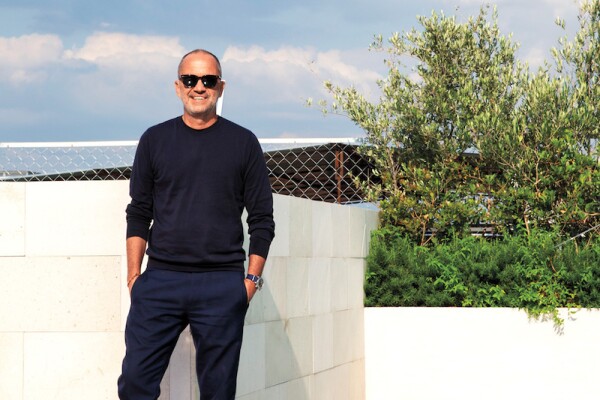 Life and Style Carlos Couturier.jpg