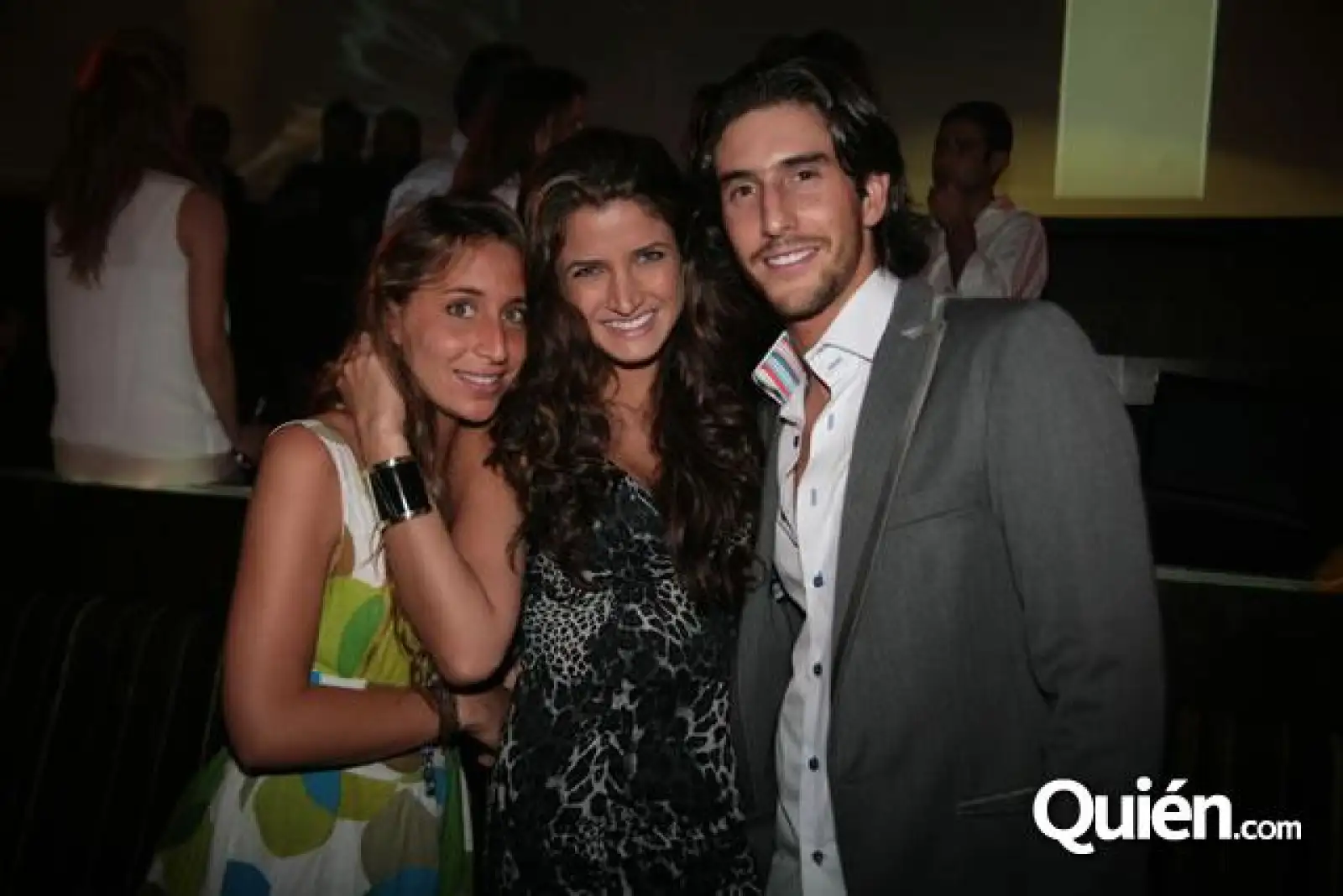 Presentacion Libro Amarillo del Palacio de Hierro