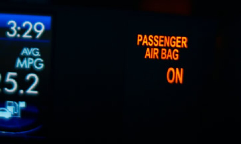 Takata podría exponerse a una multa de hasta 7,000 dólares por vehículo defectuoso. (Foto: Reuters )