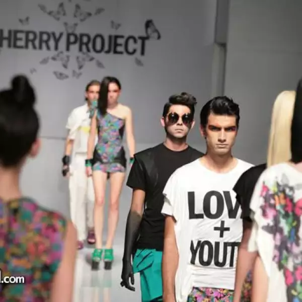 IDM Desfile Cherry Project