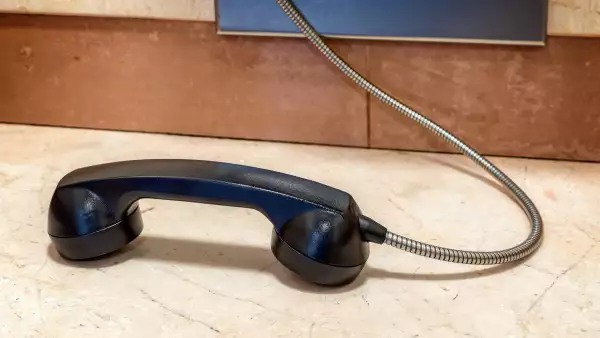 cfe-cabinas-telefonicas-llamar-gratis-a-eu-y-canada