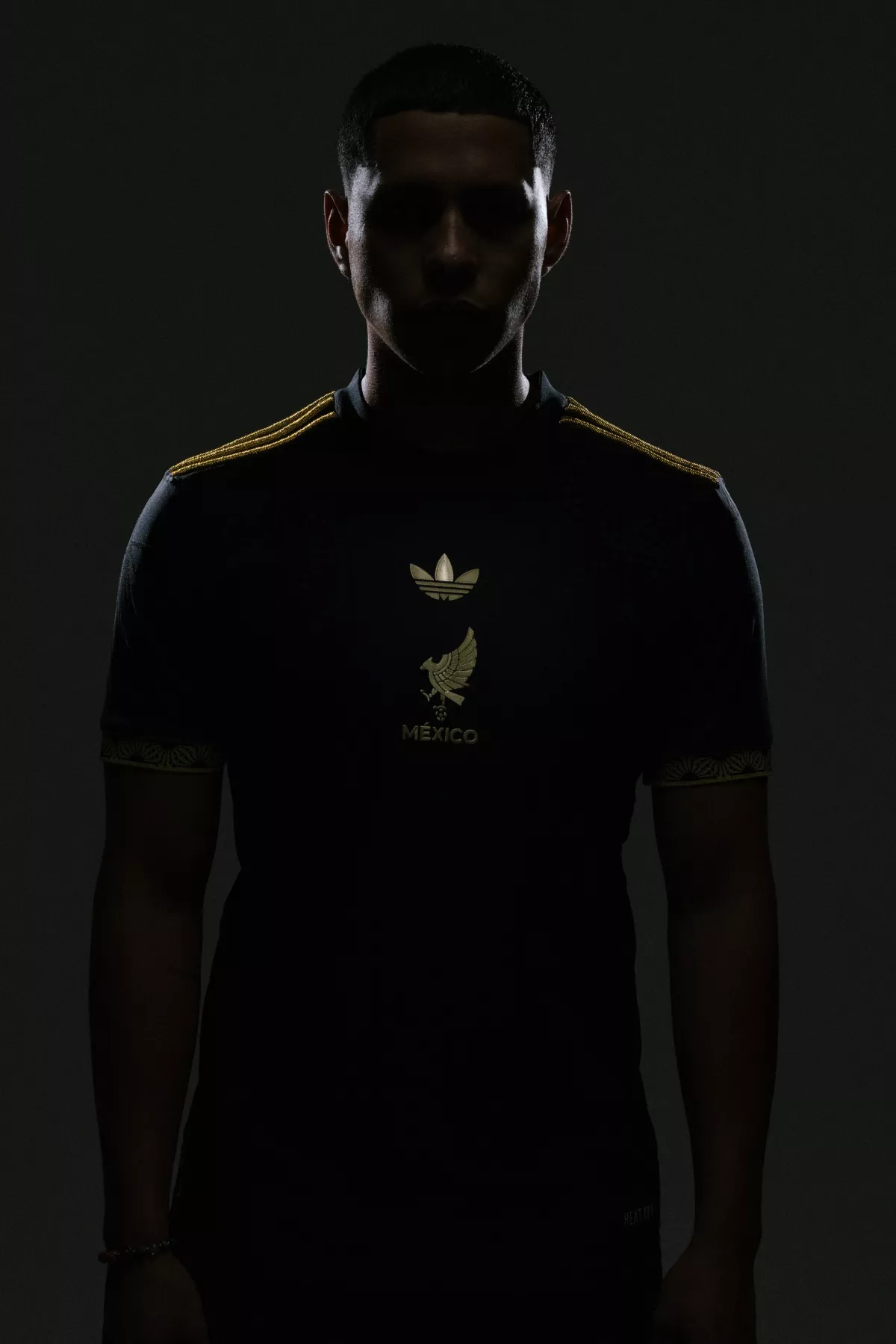 adidas-jersey-julia-renata