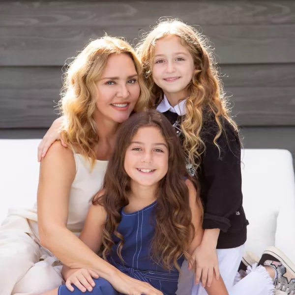 Angélica Fuentes, Valentina y Mariaignacia