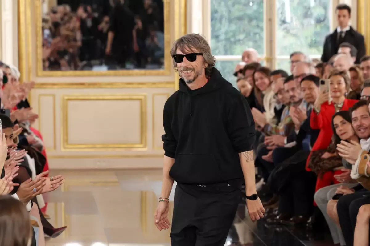 pierpaolo piccioli es el nuevo director creativo balenciaga