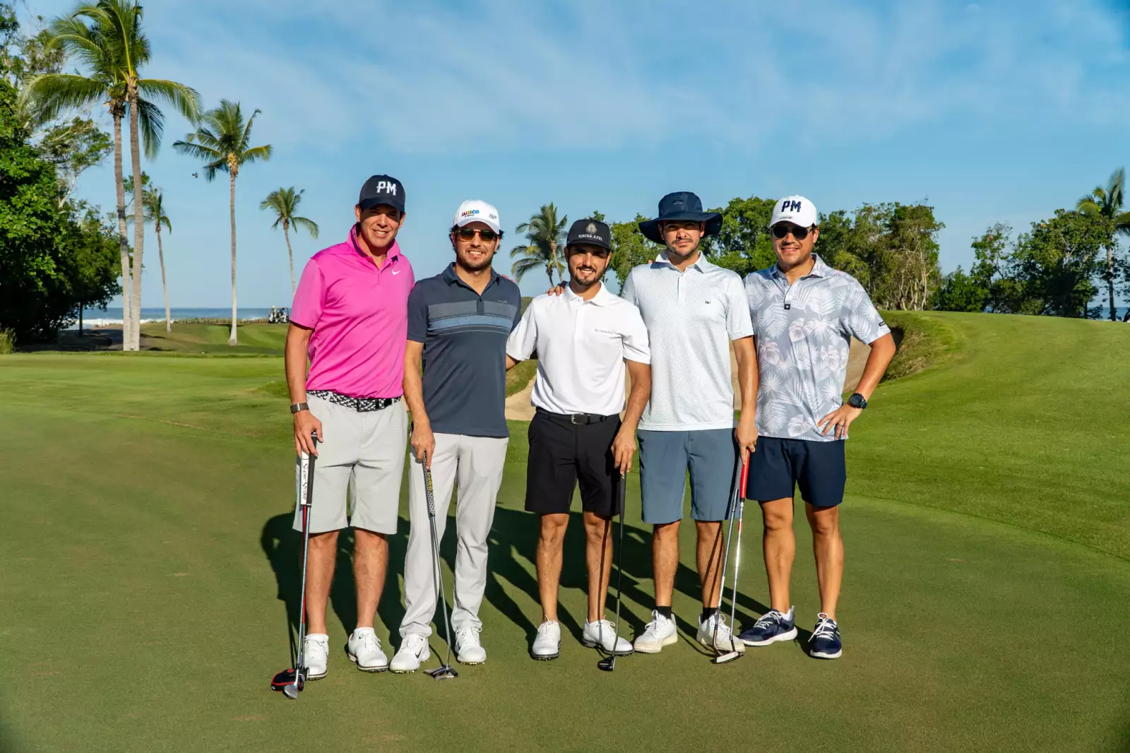 Fernando Perez, Sergio _Checo_ Perez, Abraham Ancer, Jaime Sahagun y Will Flores.jpg