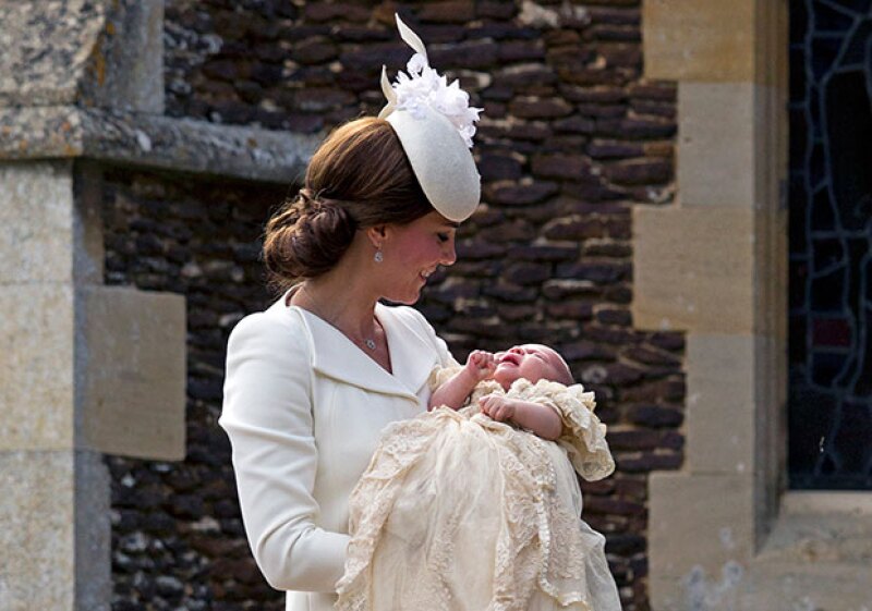 Kate Middleton se vio feliz por el gran día de su hija.