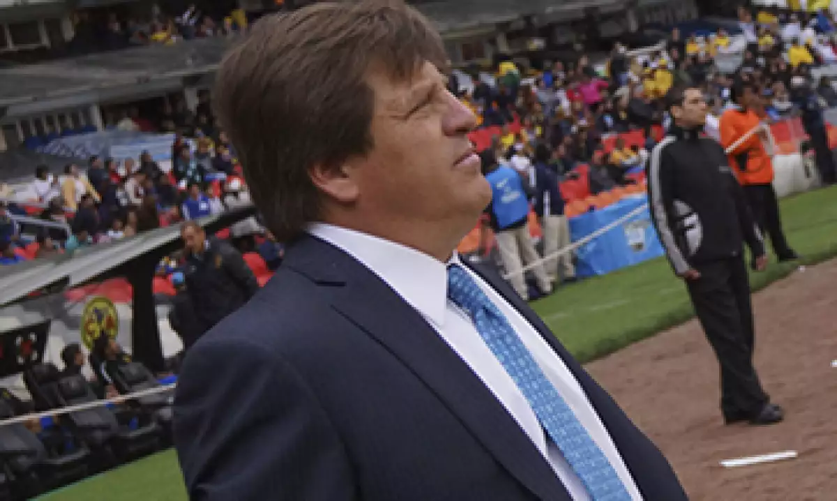 Miguel Herrera, entrenador del Club América, devolvió la confianza perdida a los jugadores, les sacó provecho y los hizo crecer. (Foto: Cuartoscuro)