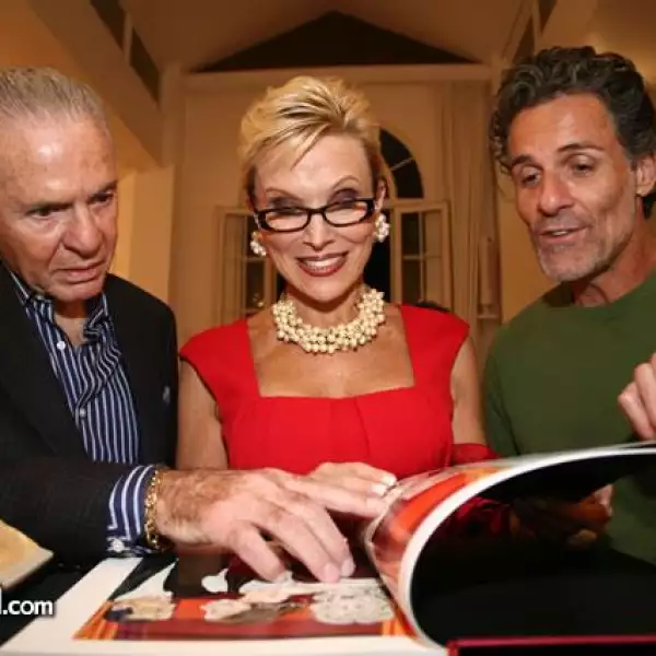 León Bessudo,Raquel Bessudo,Carlos Bisdikian