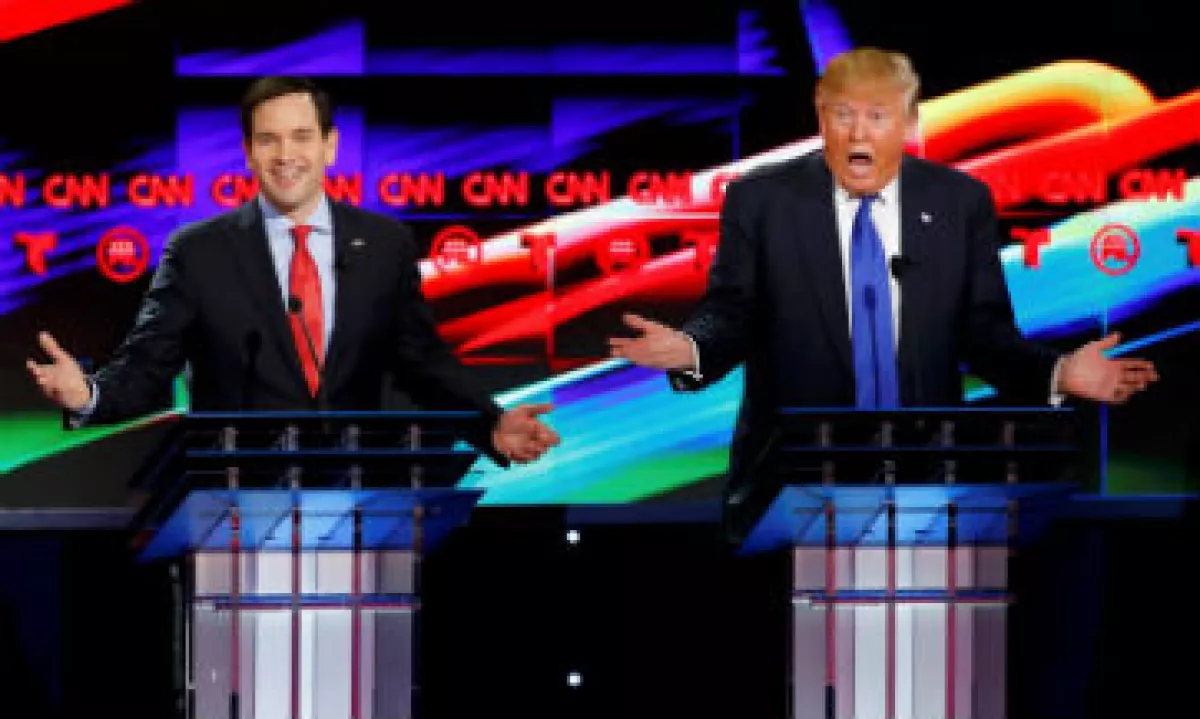 El senador de Florida Marco Rubio (izquierda) acusó a Donald Trump de ser un mentiroso y no tener buenas propuestas para los latinos. (Foto: Reuters )