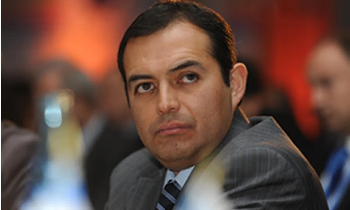 El Secretario de Hacienda, Ernesto Cordero participará en las eleciones presidenciales del 2012 por parte del PAN. (Foto: Notimex)