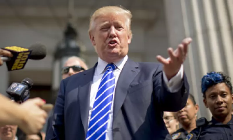 Donald Trump sabe que su propuesta afectaría a las ventas de autos en su país. (Foto: Reuters )