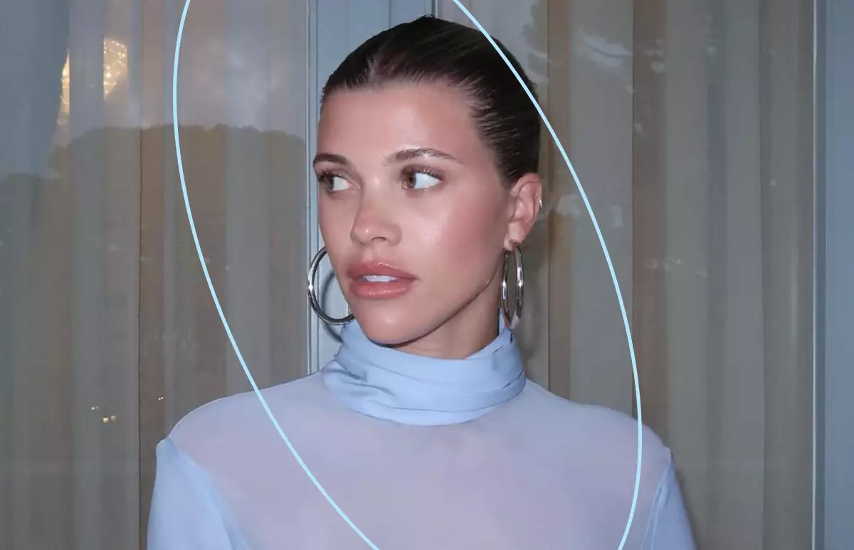 sofia richie-boda-maquillaje-productos-look-natural.jpg
