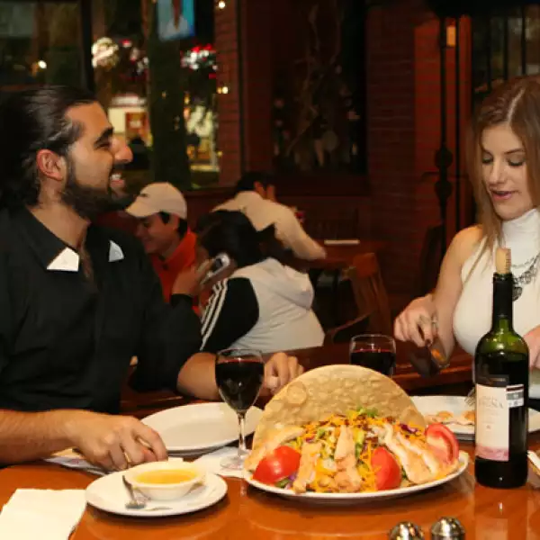 Sergio Gabriel y Pamela Jean.