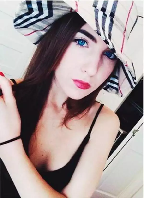 La belleza de Isabella ha llamado la atención en redes sociales.