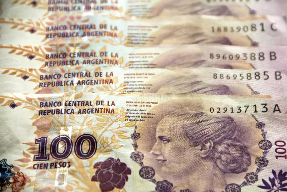 181004 peso argetina is EAQ.jpg