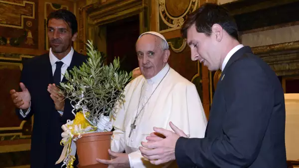 Papa Francisco y Lionel Messi