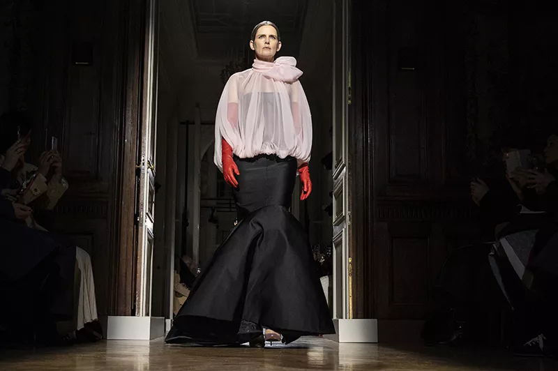Foto: GettyImage; Valentino Haute Couture SS20