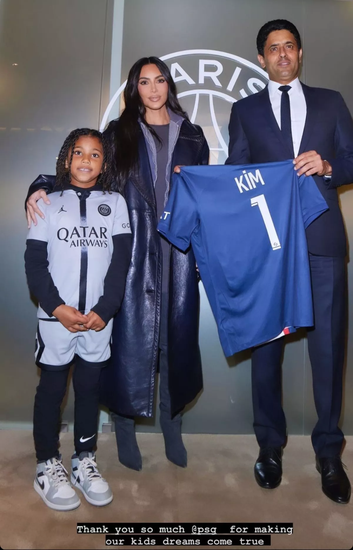Kim Kardashian llevó a su hijo Saint West y sus amigos a París a conocer a su ídolo Kylian Mbappé