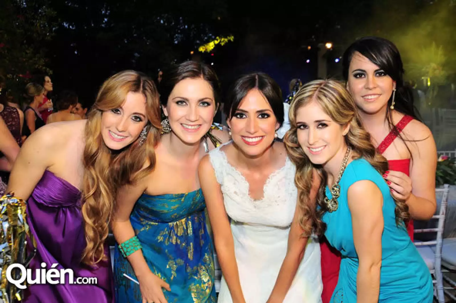 Andrea Castro, Gaby Gómez, Regina Uranga, Adriana Vargas y Ana Paula Horn