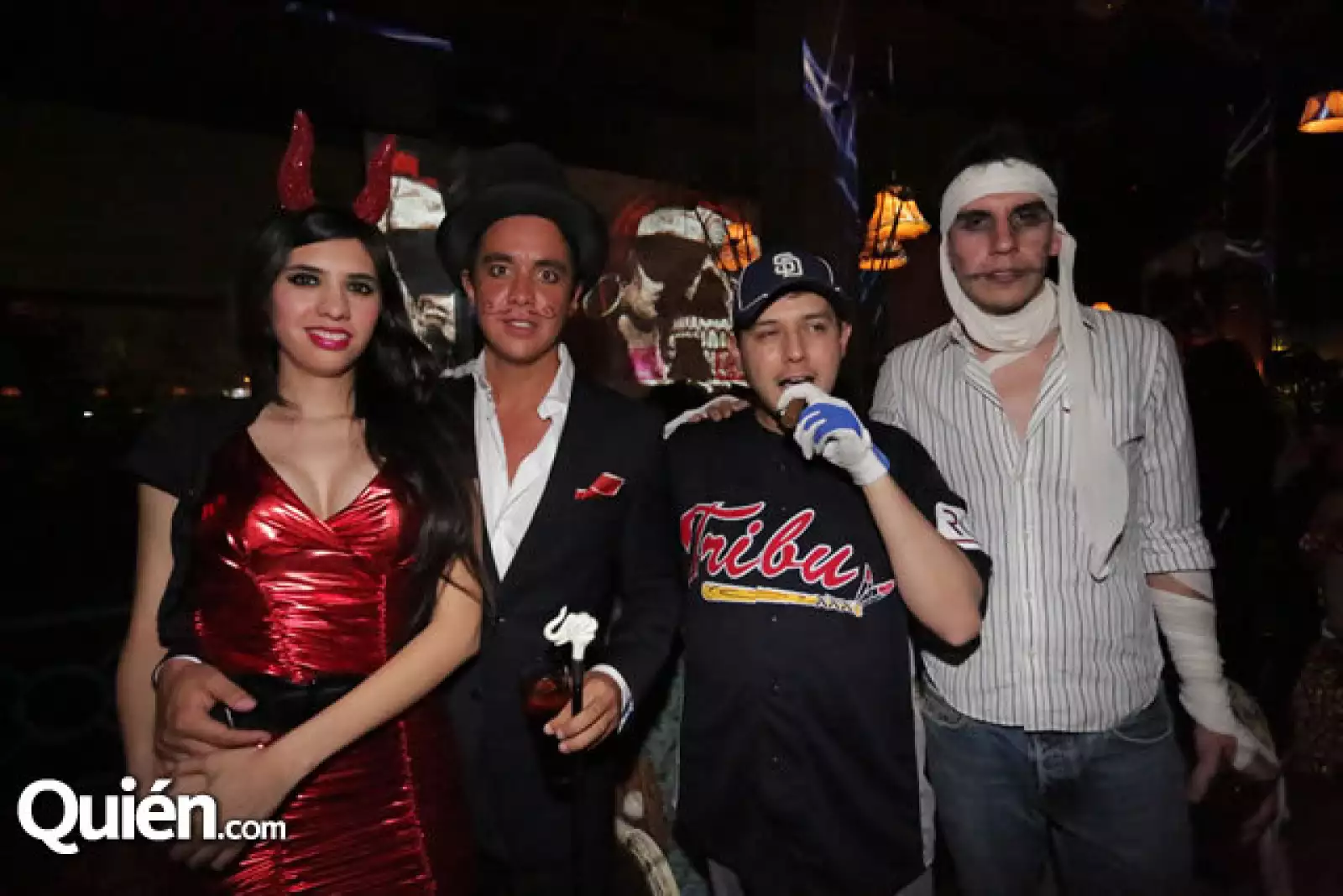 Liz Álvarez,Juan Pablo Tirado,Ricardo Urdapilleta,Luis Osnaya