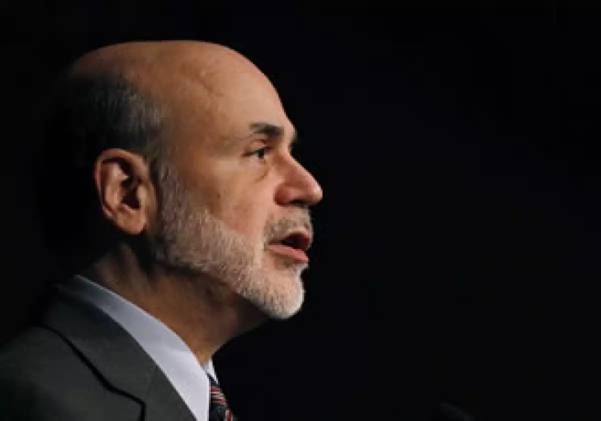 Críticos de la política de Bernanke alertan sobre el muro contra el que los mercados podrían chocar en junio, cuando finalice el programa de compra de acciones de la Fed. (Foto: Reuters)