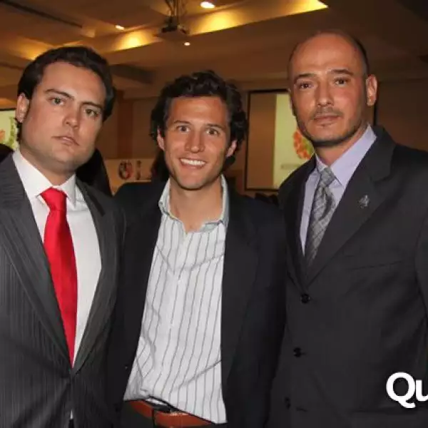 Toma de Protesta de Enrique Fausto a la presidencia del Instituto Politico Empresarial filial Querétaro