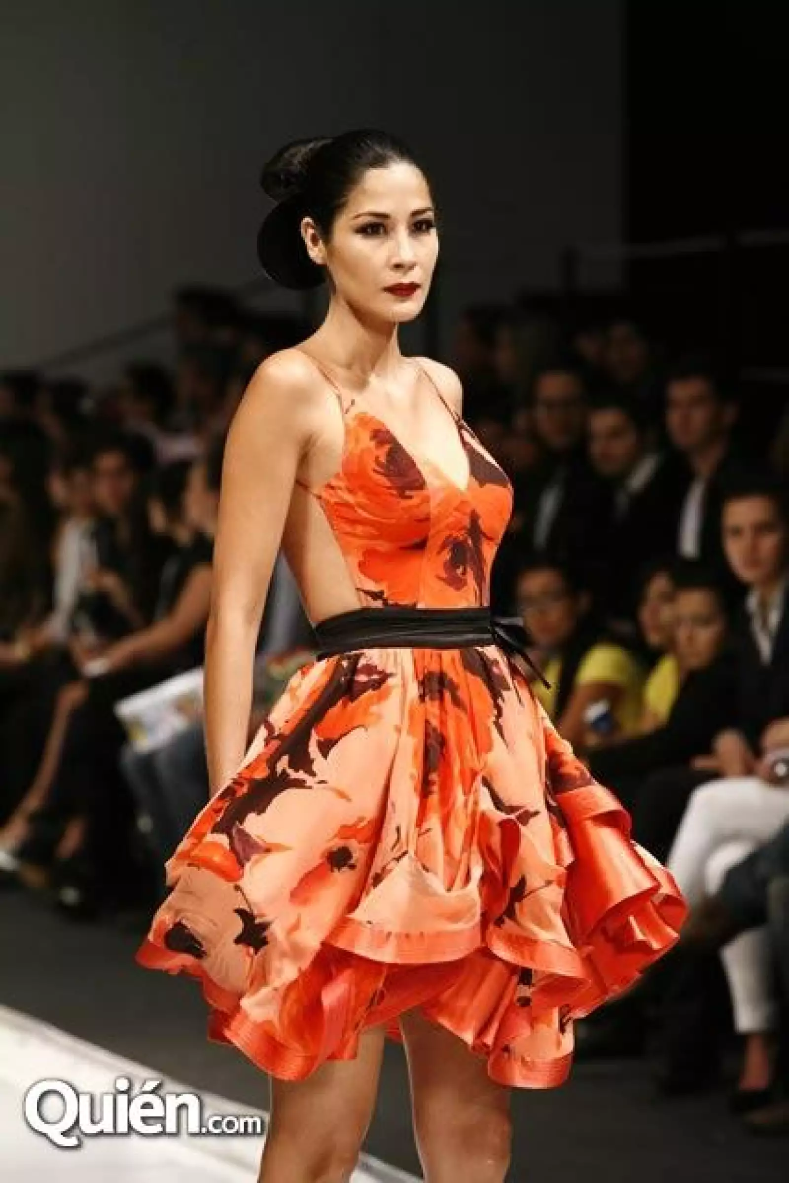 Pasarela de Mariana Luna