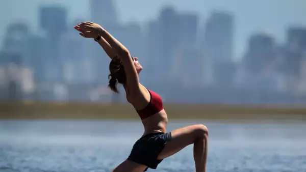 Paddleboard Yoga