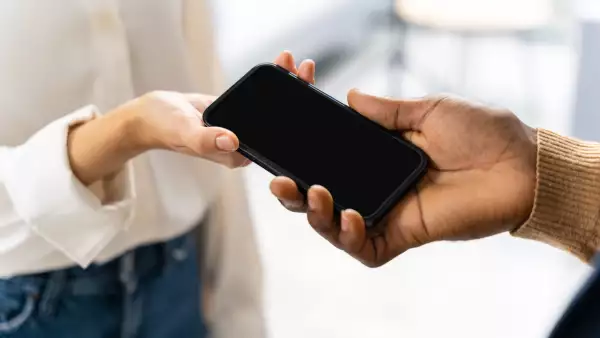 Todos los mexicanos deberán registrar su número celular con su CURP: cuándo inicia el Padrón de telefonía