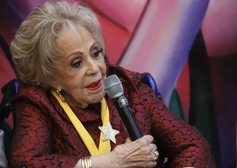 Silvia Pinal - Press Conference