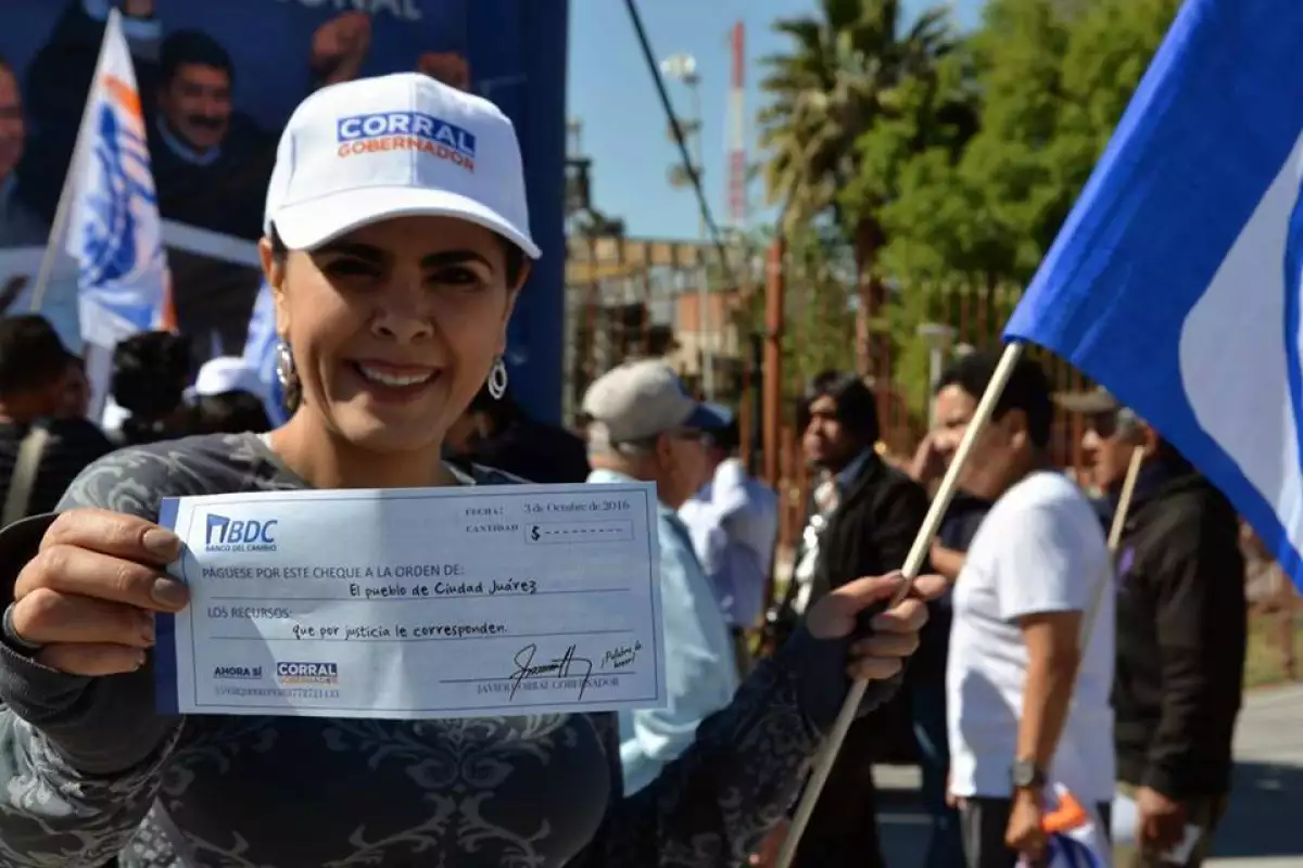 La esposa de Javier Corral se ha apropiado el discurso del panista en contra del gobierno priista de César Duarte. 