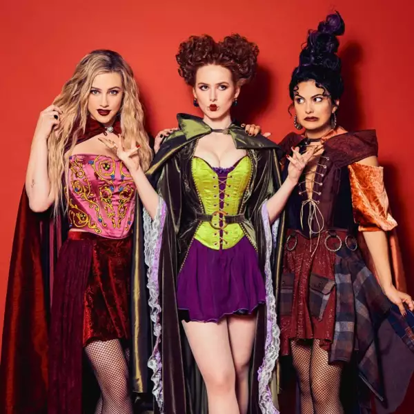 lili-reinhart-hocus-pocus.jpg