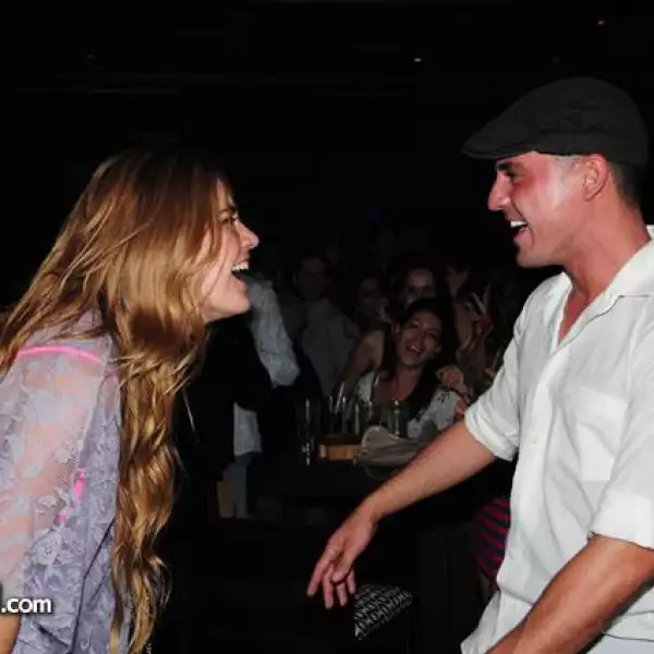 Lucia Orozco,Adrián Vargas