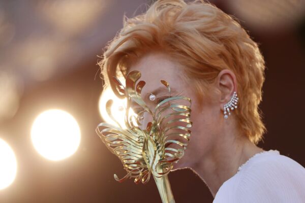 "Lacci" Red Carpet And Opening Ceremony Red Carpet Arrivals - The 77th Venice Film Festival