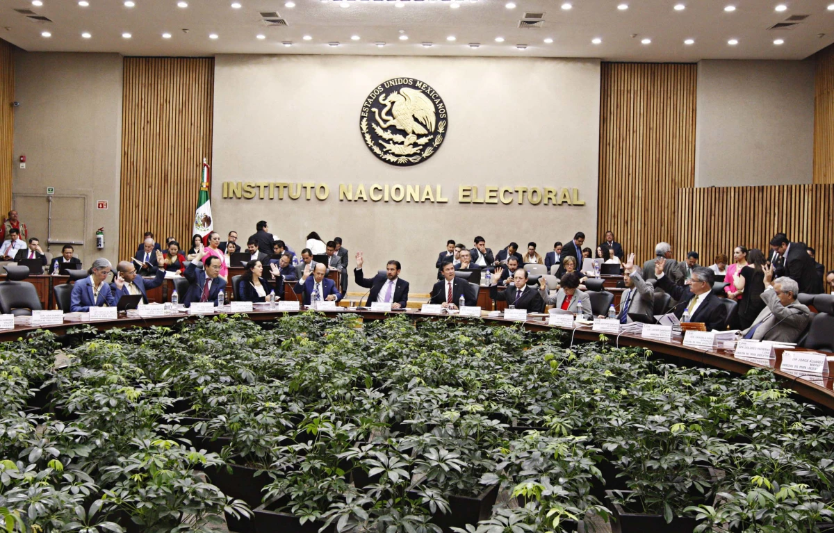 Entre los puntos tratados por el Consejo General del INE está la forma y contenido de las listas nominales para la elección del 5 de junio.