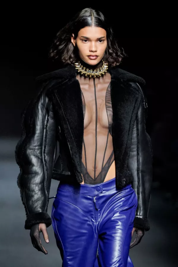 Mugler : Runway - Paris Fashion Week Womenswear Fall/Winter 2020/2021